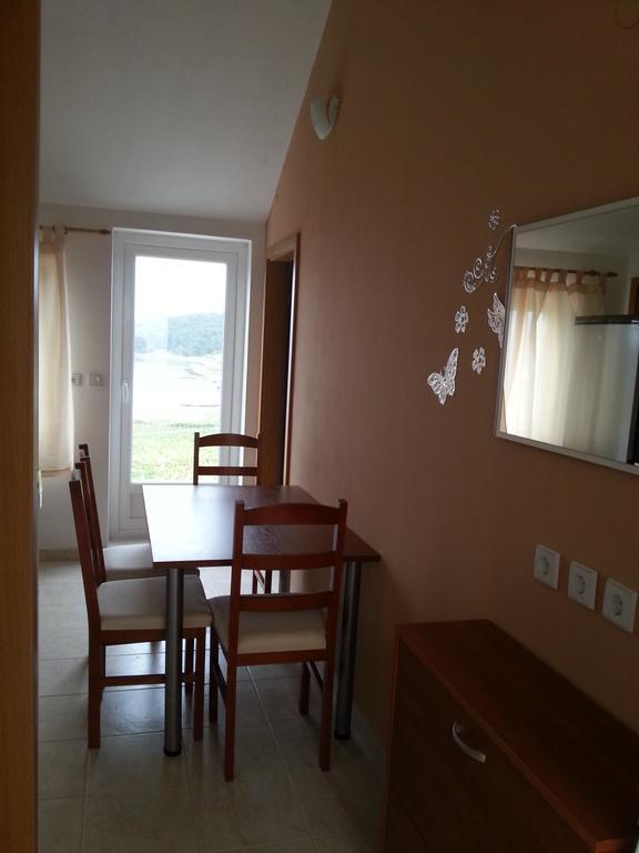 Apartments Sunce Lumbarda Eksteriør billede